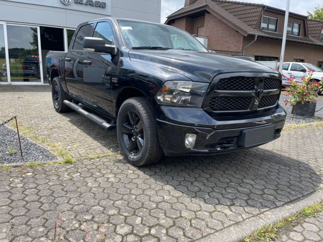 Dodge RAM 1500 Crew Cab Black Edition*4x4*AHK*LPG*