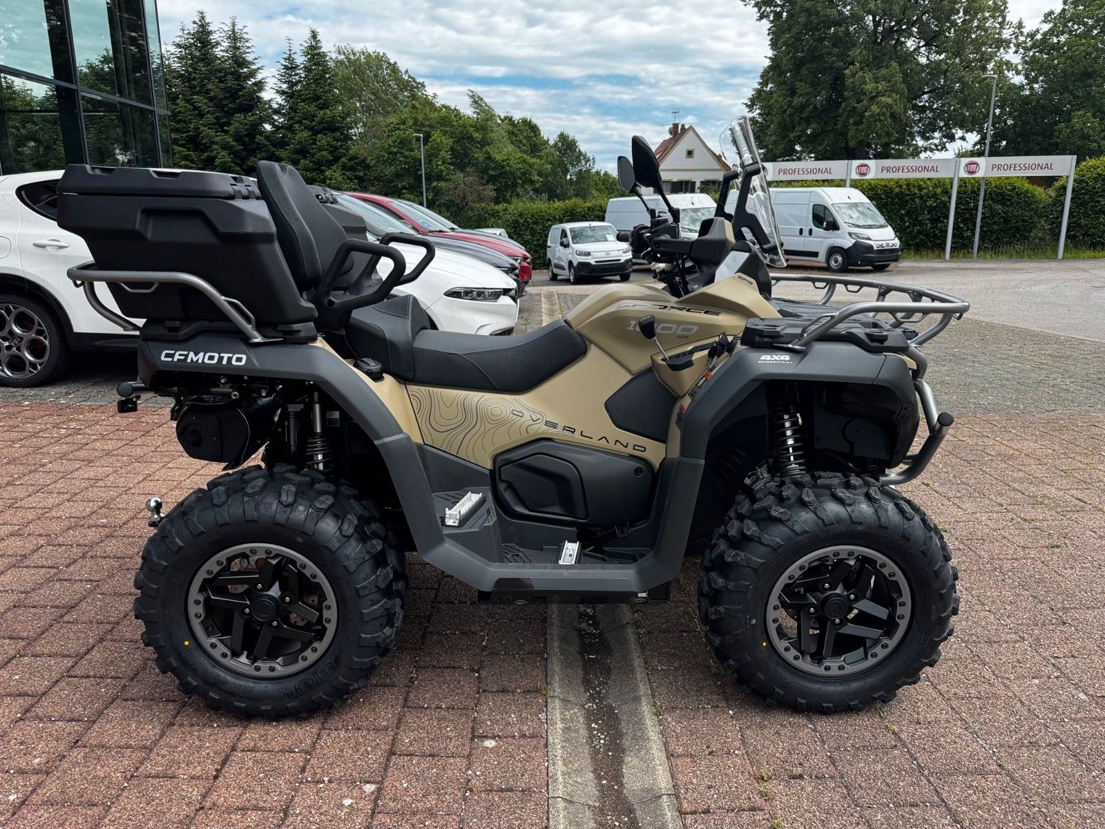 Fahrzeugabbildung CFMOTO CFORCE 1000 OVERLAND 2025 NEU ATV