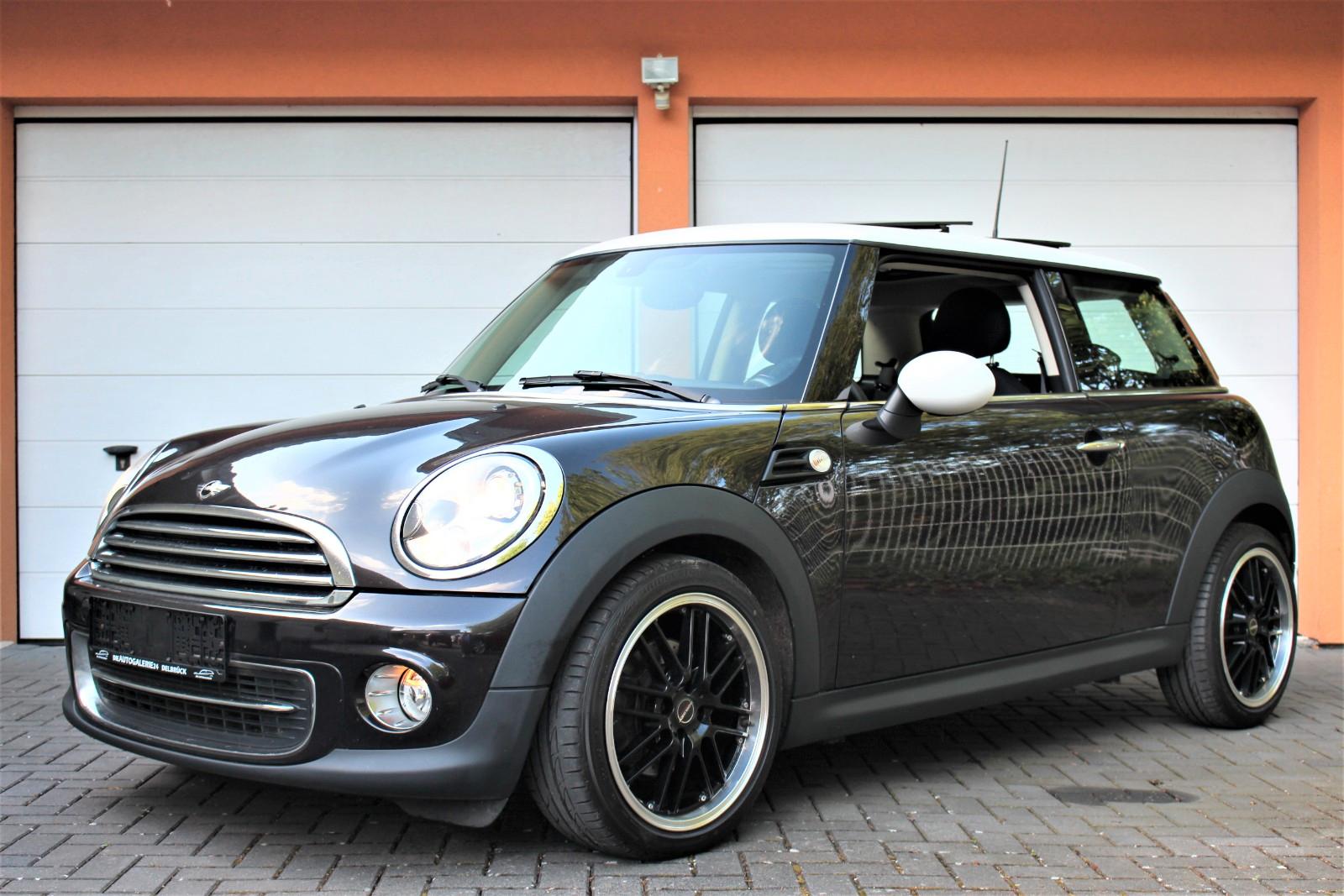 MINI Cooper 1.6 Navi/Xenon/Glasdach/Bluetooth