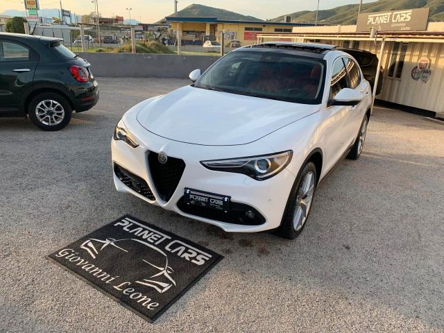 Alfa Romeo Stelvio 210 CV Q4 full tetto uniprò