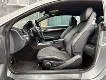 Mercedes E 200 - 10