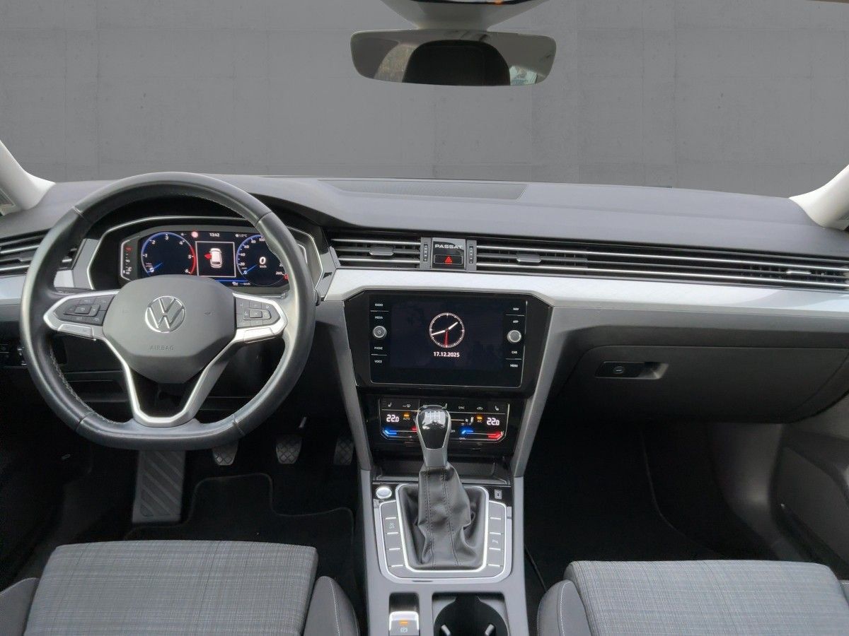 Volkswagen Passat Variant - Bild 9