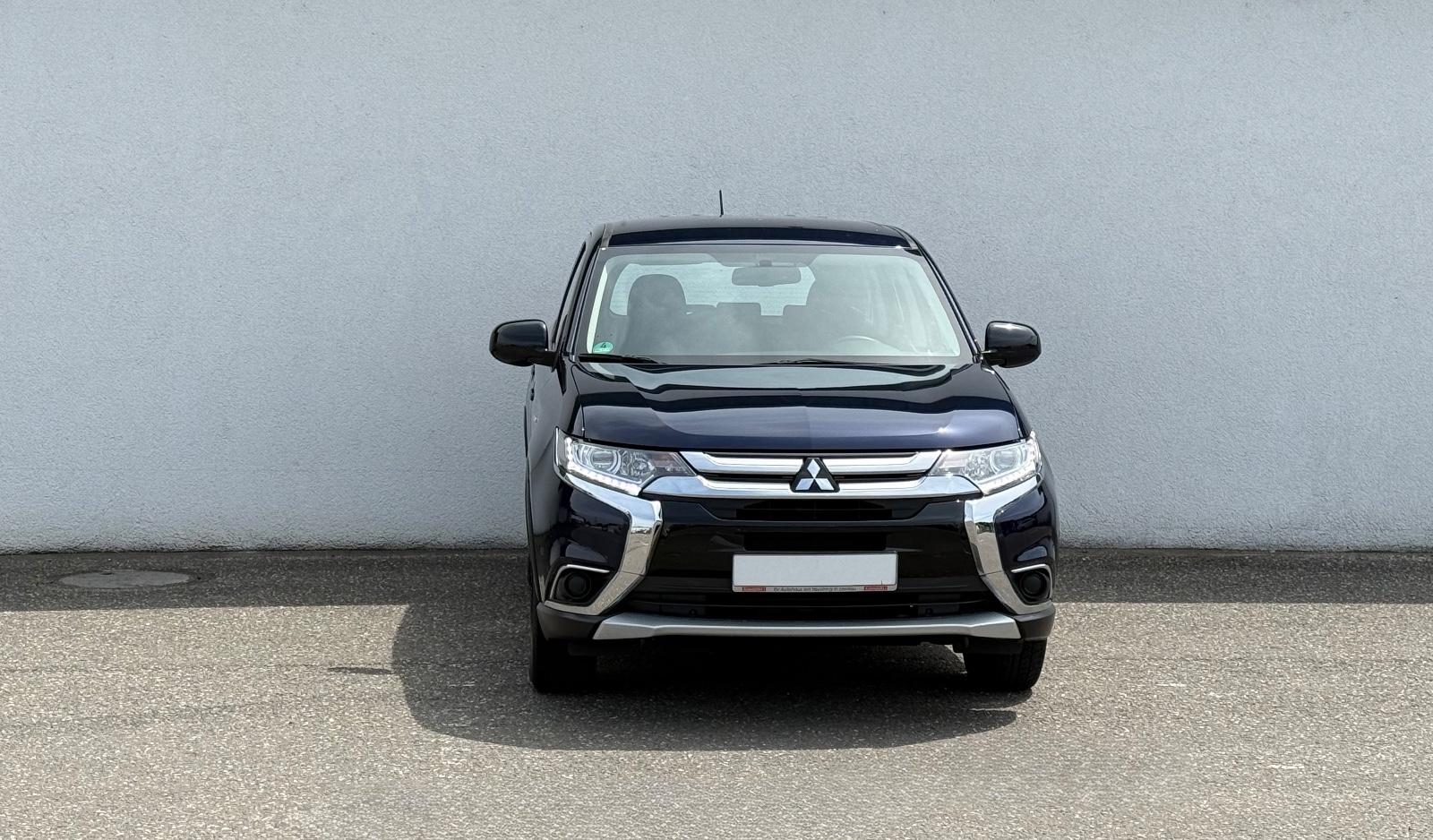 Mitsubishi Outlander 2.0 Intense/MFL/TEMP/76.000KM/TOP