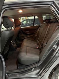 BMW 318 - 12