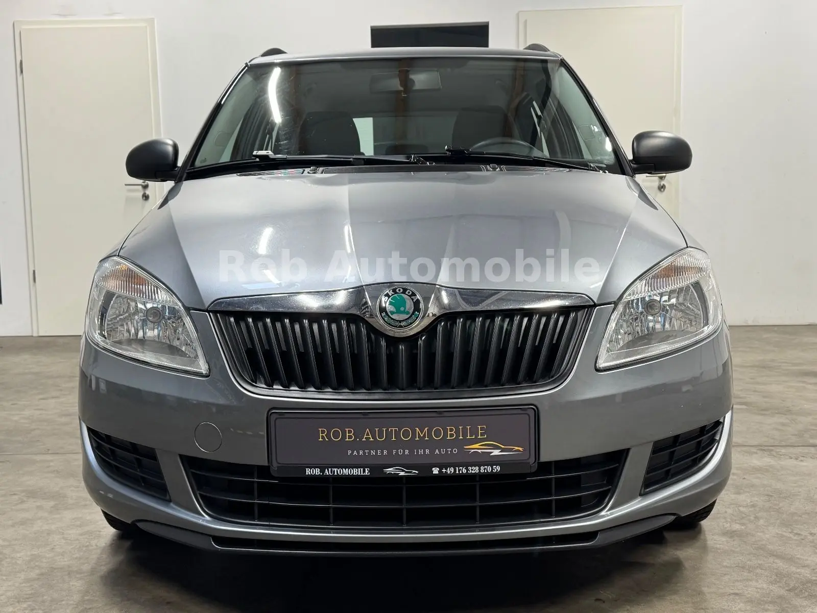 Skoda Fabia 2012 — interior