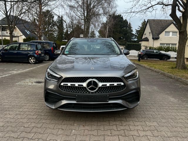 Mercedes-Benz GLA 250 GLA -Klasse GLA 250 e