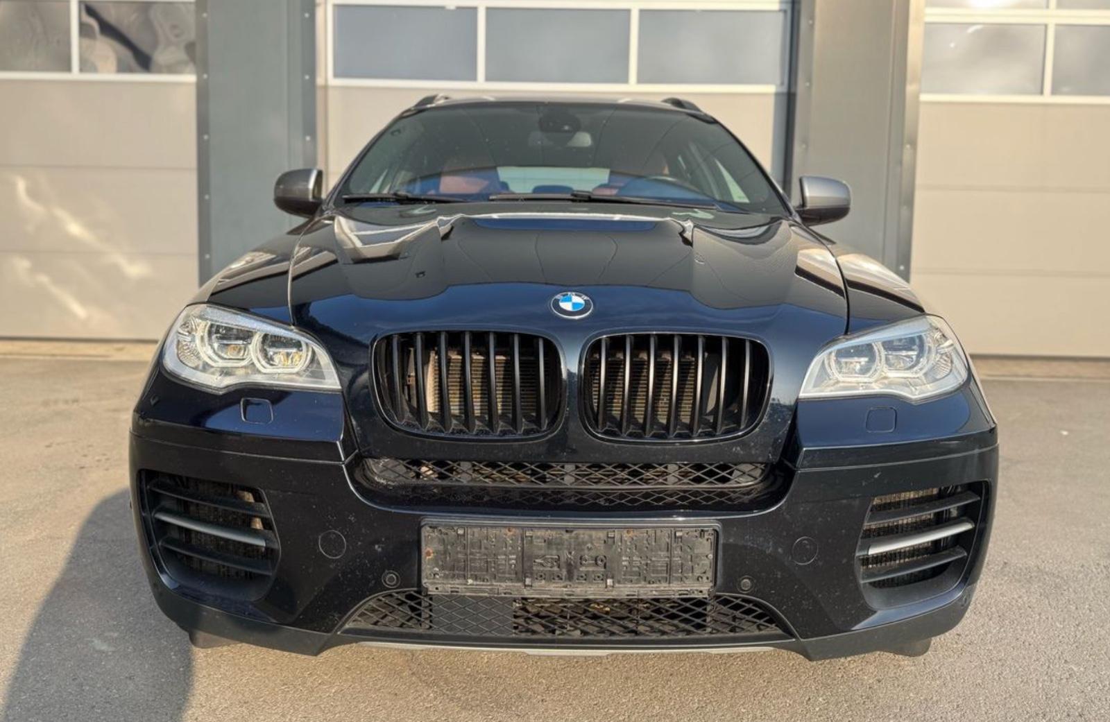 BMW X6 M50d ACC LED AHK Softclose 360Grad VOLL