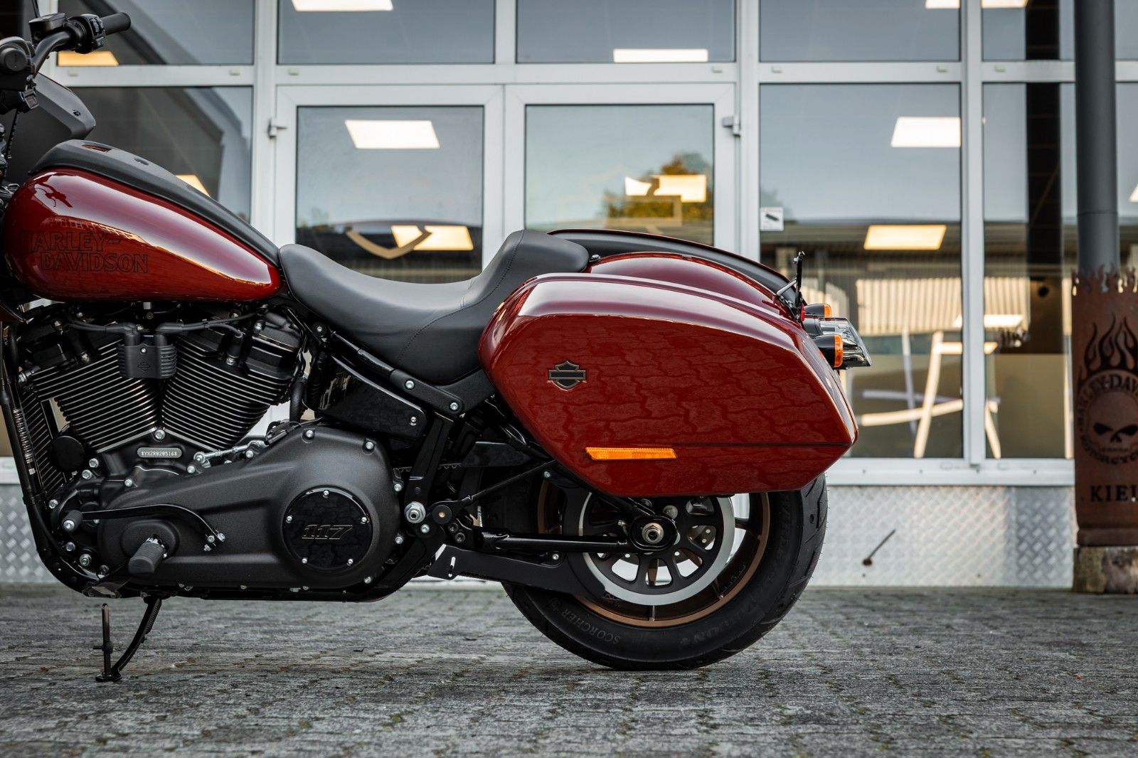 Fahrzeugabbildung Harley-Davidson FXLRST LOW RIDER ST 117 -SOFORT VERFÜGBAR