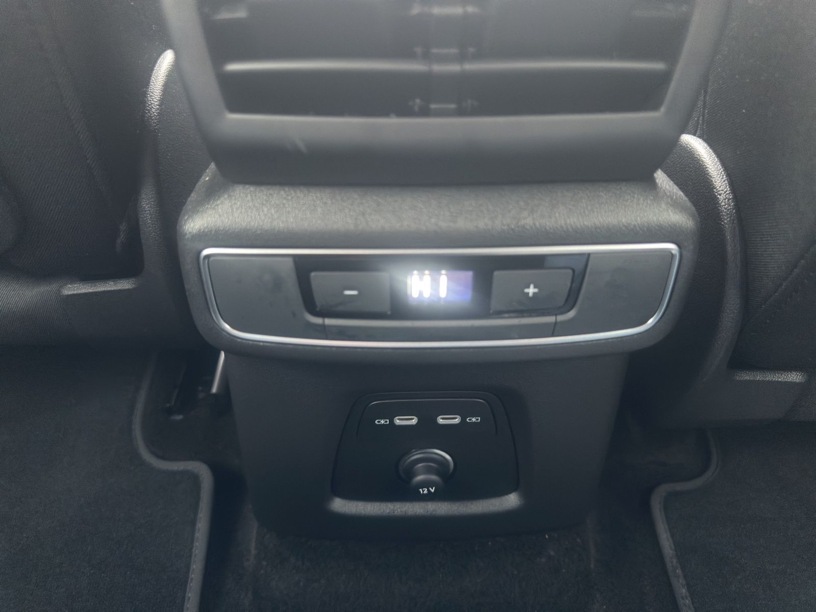 Audi Q4 e-tron - Bild 19