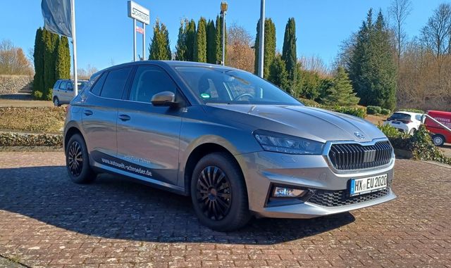 Skoda Fabia 1.0 TSI 95PS Selection App-Navi