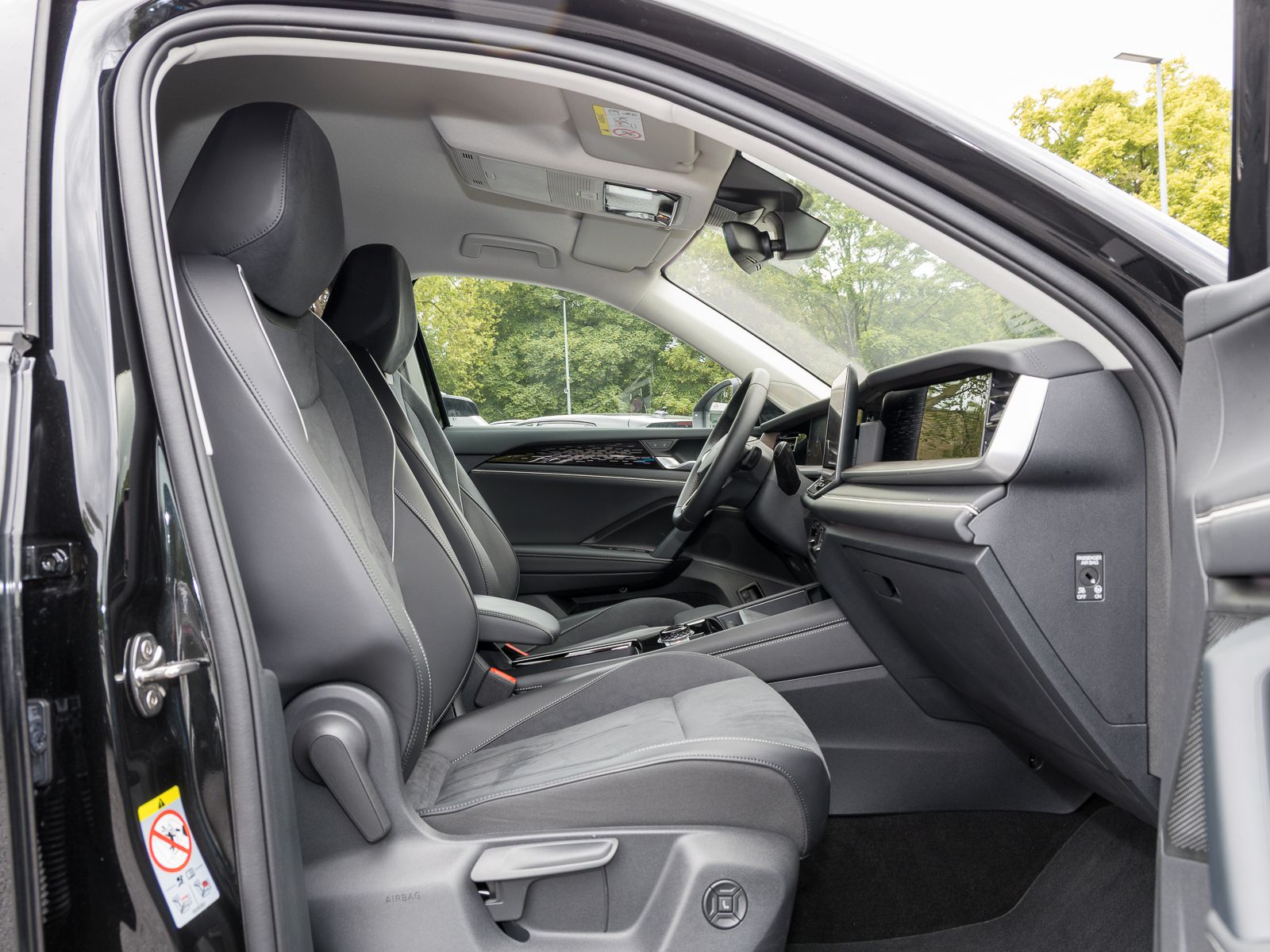 Volkswagen Tayron 1.5 TSI eHybrid DSG Elegance 200 kW NAVI  imagem 3