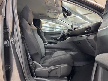 Peugeot 5008 - 6
