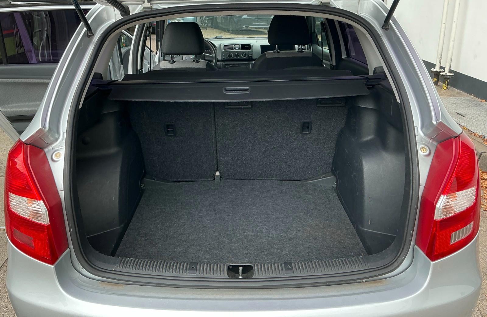 Skoda Fabia 2012 — photo 6