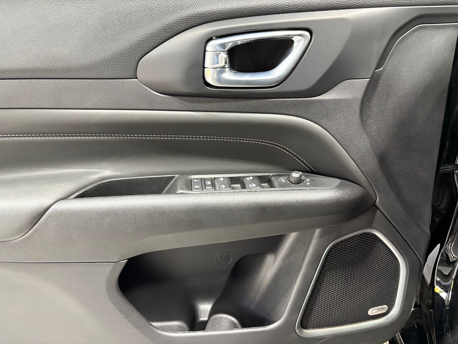 Fahrzeugabbildung Jeep Compass S Plug-In Hybrid 4WD/360°/ACC/APPLE/NAVI
