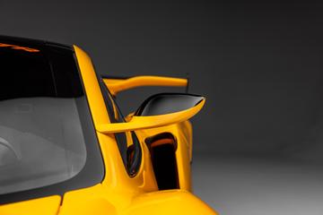 2018 Mclaren P1 thumbnail 11