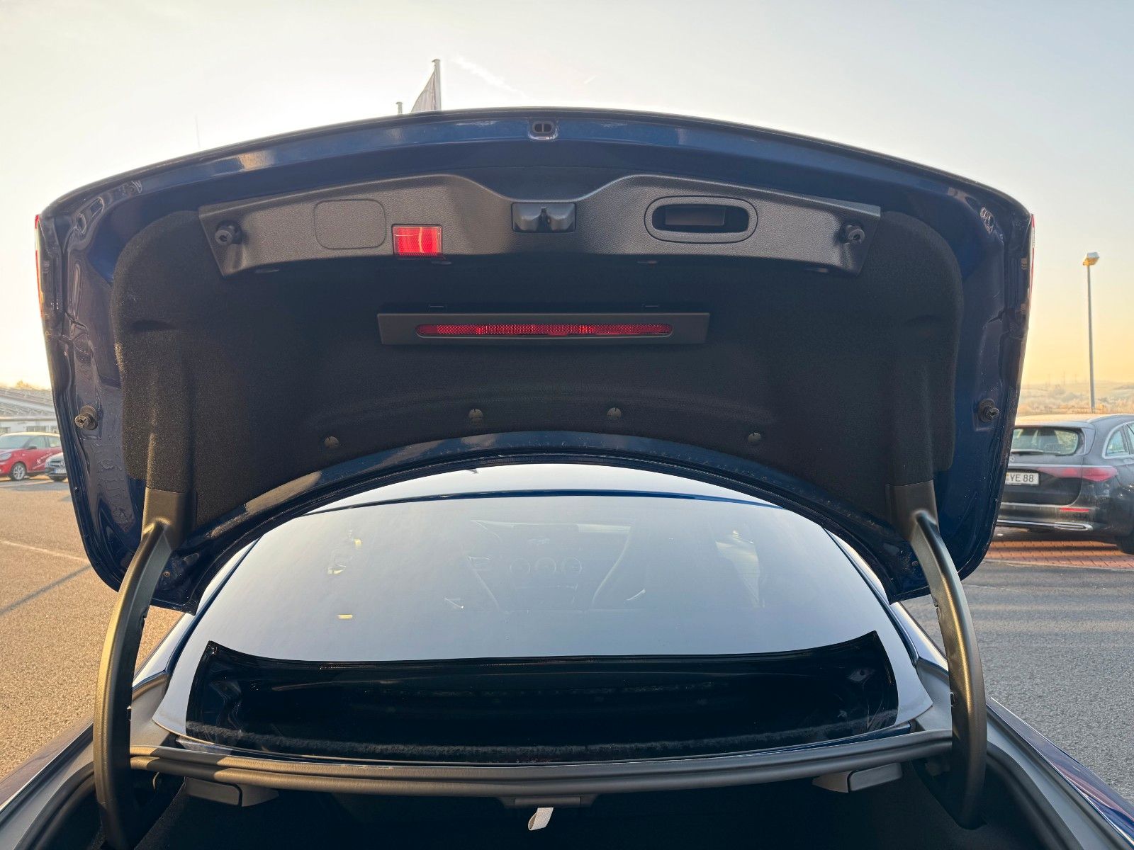 Fahrzeugabbildung Mercedes-Benz C 63 AMG Coupe+AeroP+Pano+Distr+Sportsitze