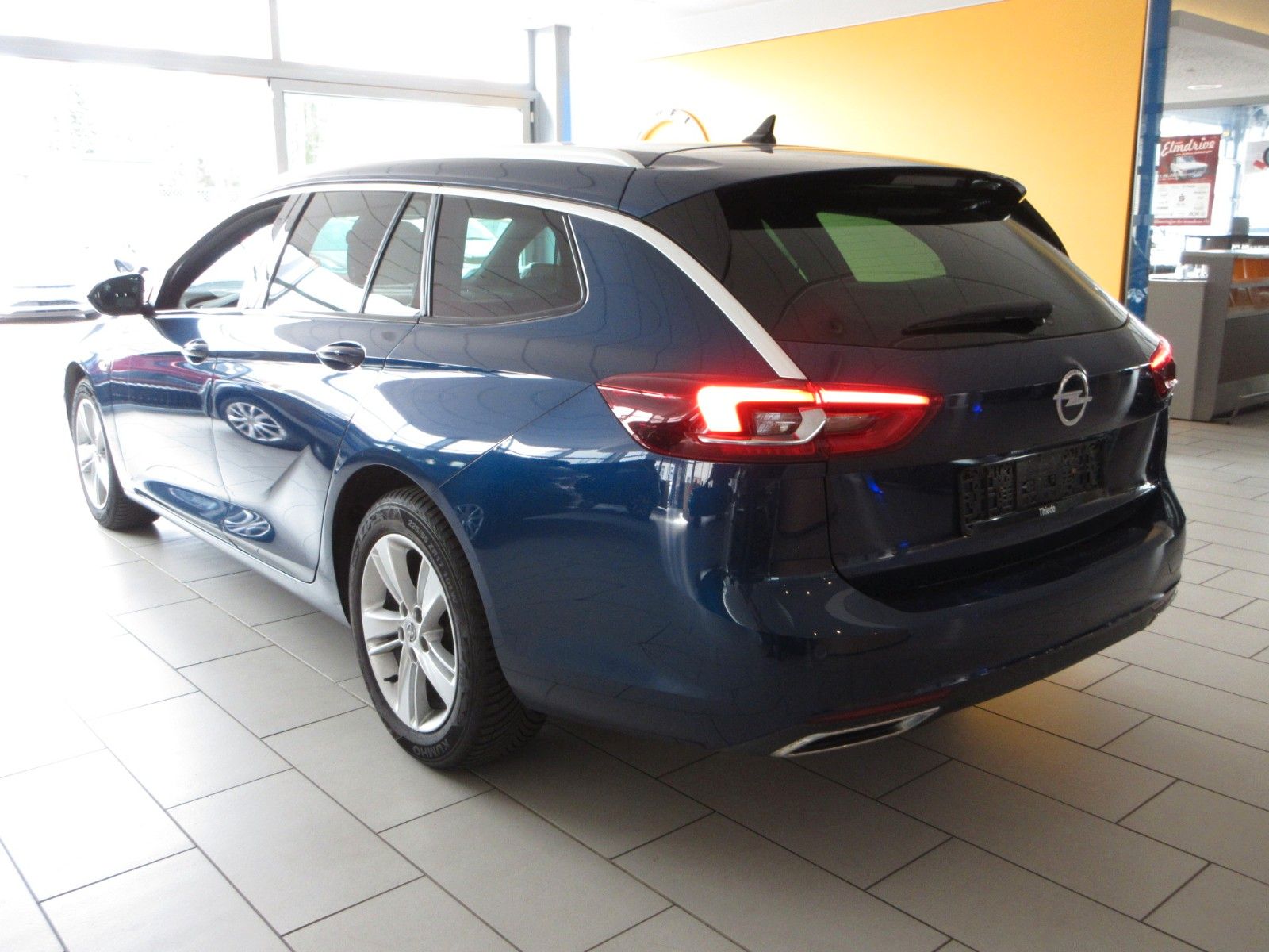 Fahrzeugabbildung Opel Insignia B ST 2.0D LED/NAVI/SHZ/LHZ/HUD