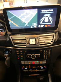 Mercedes E 200 - 5