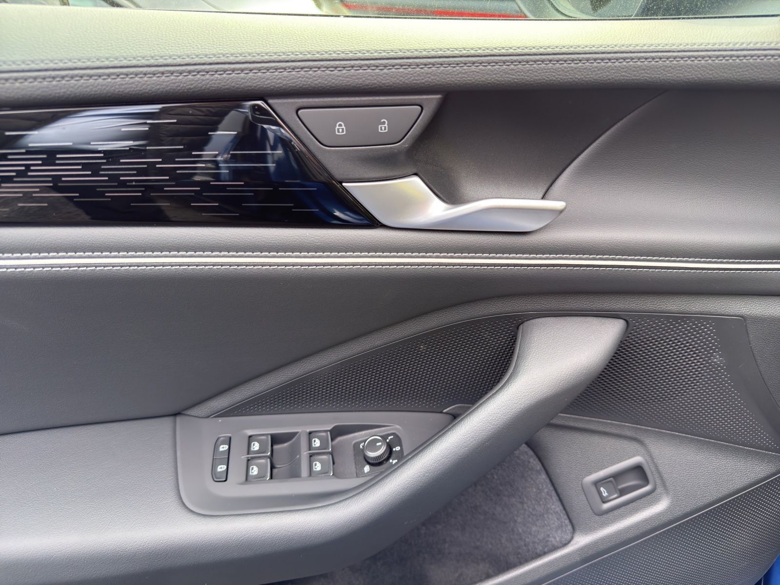 Volkswagen Passat Variant - Bild 9