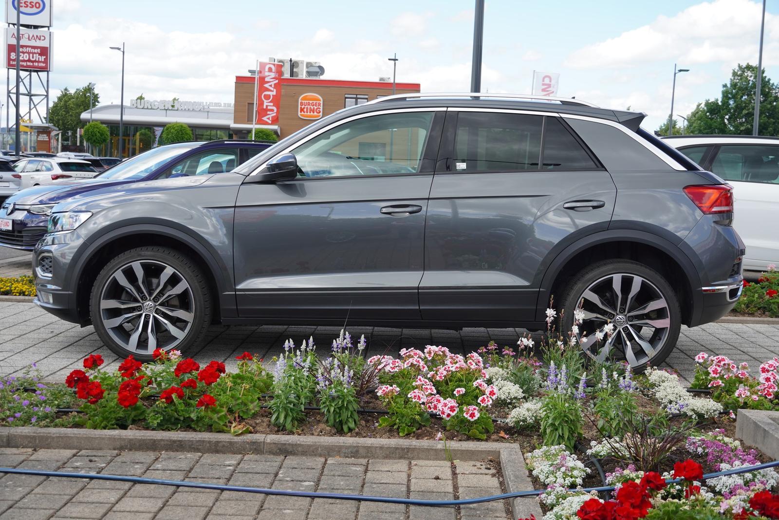 Volkswagen T-Roc 1.5 TSI DSG Style LED Navi AHK ACC PDC