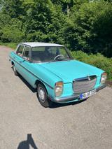 Mercedes-Benz 200 - Mercedes-Benz 200 Oldtimer mit Diesel-Antrieb