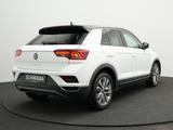 Volkswagen T-Roc Sport 1.5 TSI *LED*AHK*Sportfw.*ACC*8-fach - Volkswagen T-Roc in Wiesbaden