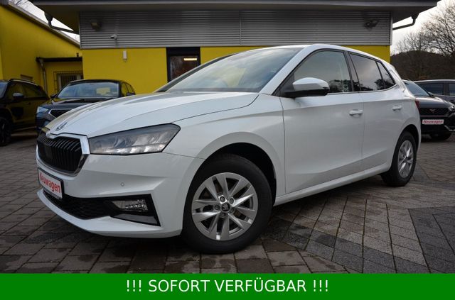 Skoda Fabia 1.0 TSI DSG +KAMERA+ALU+heizbLenkrad+SHZ