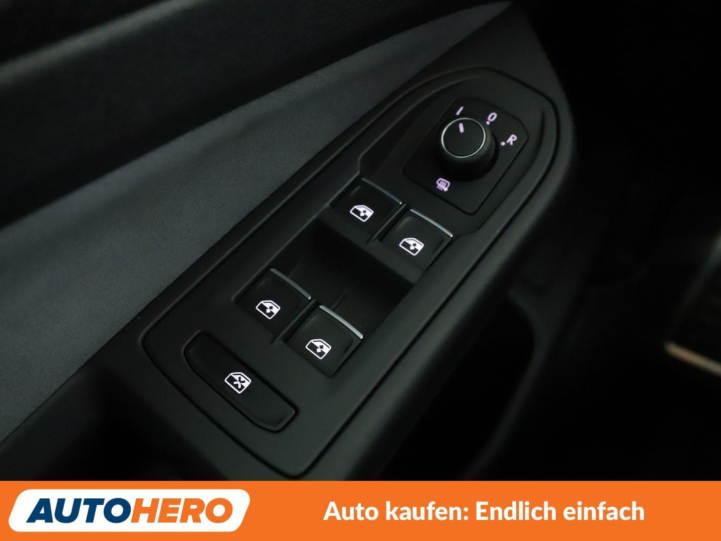 Volkswagen Golf VIII 1.5 eTSI ACT R-Line, миниатюра 26
