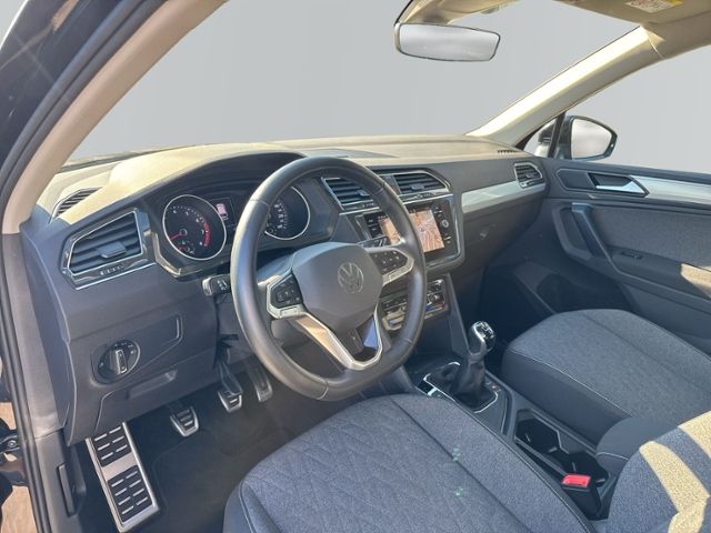 Tiguan 1.5 TSI MOVE LED+NAVI.+AHK+ACC+SIHZ+PDC+L