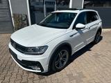 Volkswagen Tiguan R LINE PANO LED NAVI ACC CAM - Volkswagen Tiguan: Kombi
