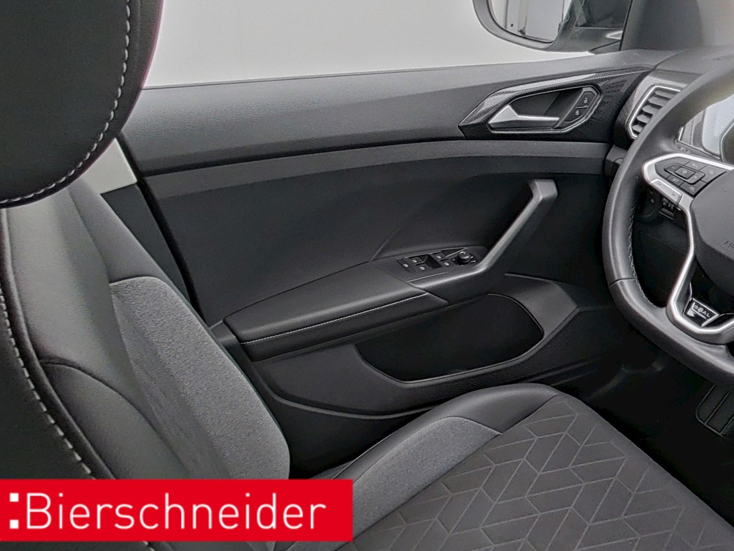 Volkswagen T-Cross - Bild 14