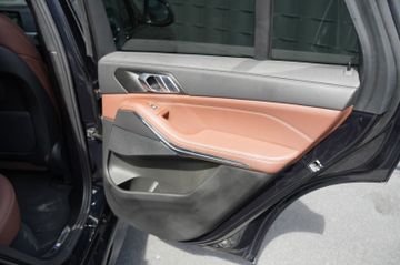 BMW X5 - 11