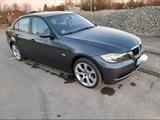 BMW E90 318i  TÜV ist neu - BMW 318: 318is