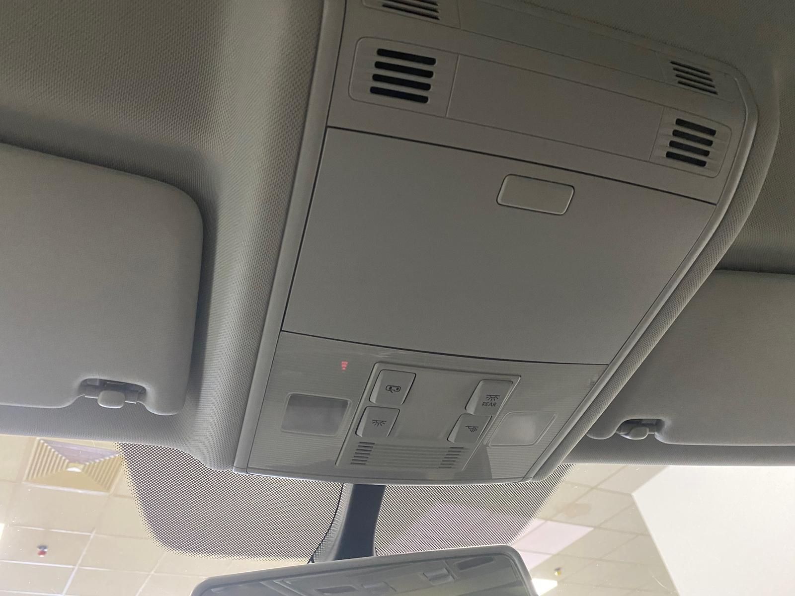 Fahrzeugabbildung Volkswagen Golf VII Comfortline+ALLWETTER+2-ZKLIMA+PDC+HEIZ