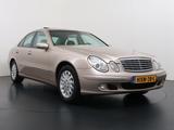 Mercedes-Benz E 240 Elegance Schiebedach AHK Youngtimer - : Youngtimer