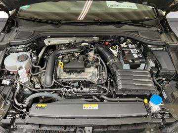Bild 19 VW Golf VIII 1.0 TSI EU6d Life +LED+6-Gang+DAB