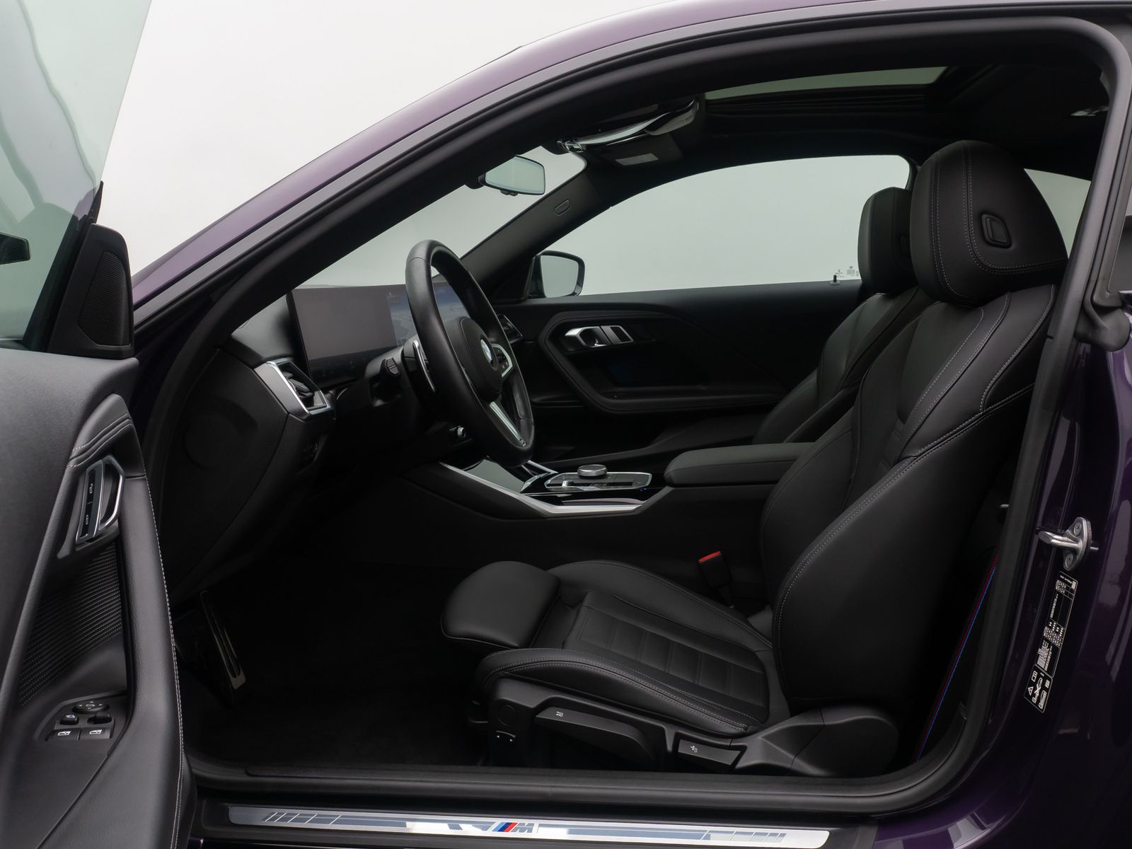 Fahrzeugabbildung BMW M240i xD Coup&eacute; Kamera Alarm DAB HiFi Glasdach