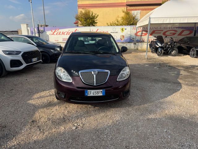 Lancia Ypsilon 1.2 69 CV Elle