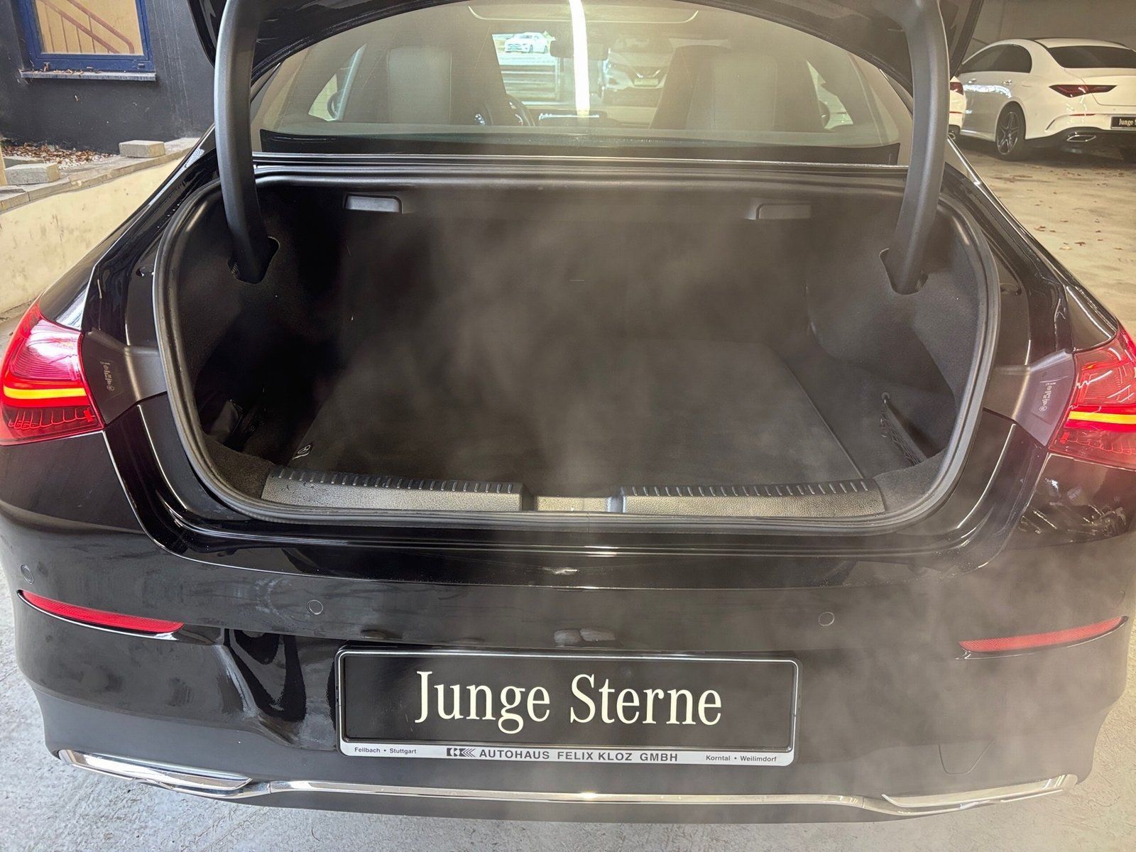 Fahrzeugabbildung Mercedes-Benz CLA 180 Progresive*Totwinkel*LED*Kamera*Sportsi*