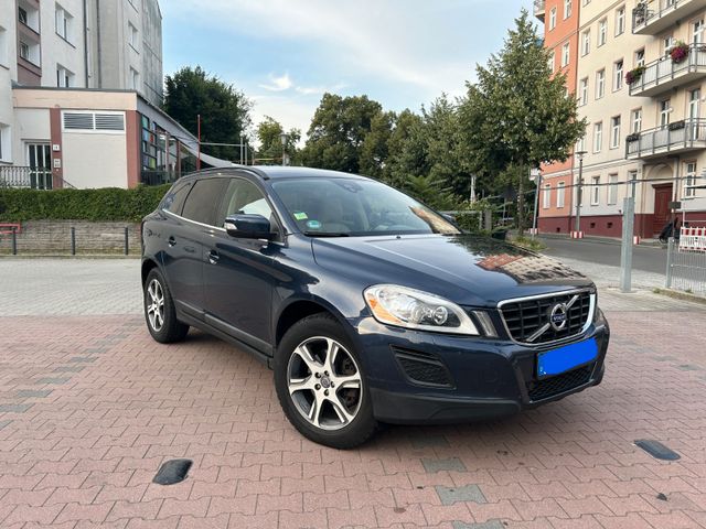 Volvo XC60 D4 Momentum Geartronic Momentum