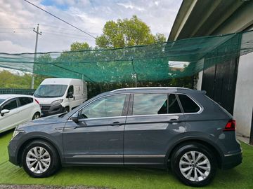 Volkswagen Tiguan - 4