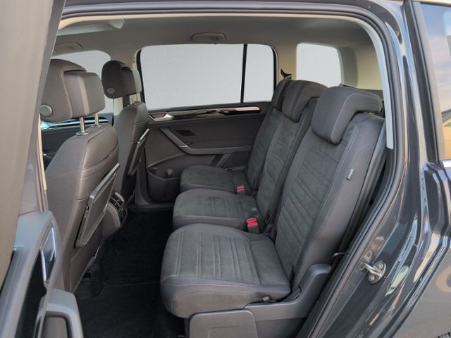 Touran 1.5 TSI DSG HIGHLINE AHK+LED+NAVI+RFK+DCC