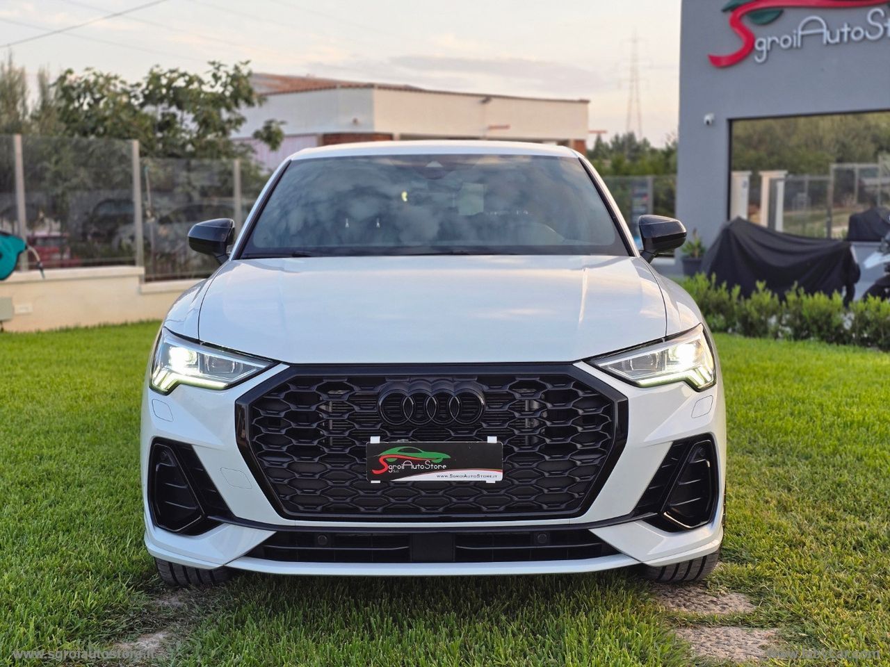 Audi AUDI Q3 SPB 35 TDI S tronic S line edition imagem 2