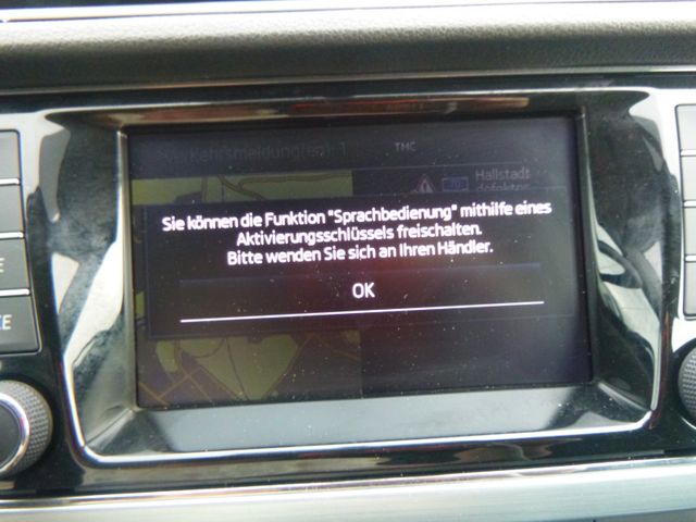 Fahrzeugabbildung Skoda Fabia 1,0 TSI Kombi >NAVI/Einparh/SmartLink<