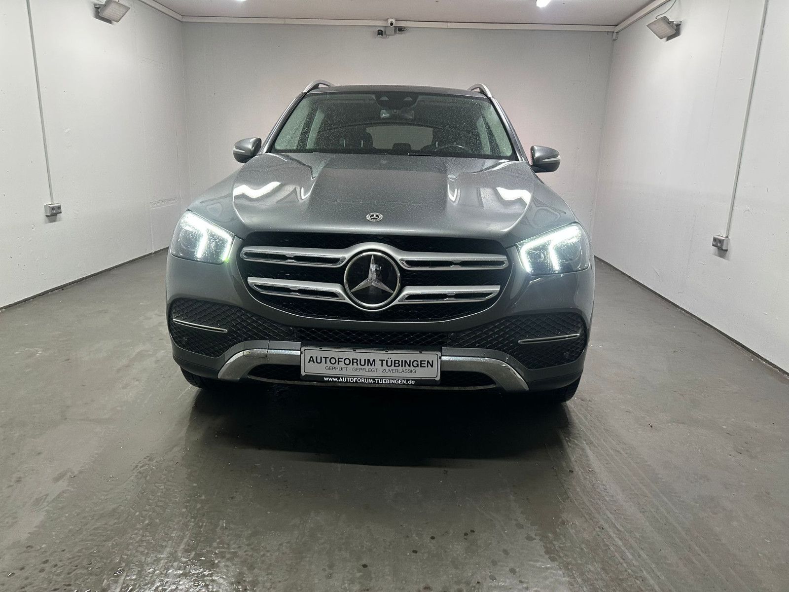 Fahrzeugabbildung Mercedes-Benz GLE 350e 4MATIC *LUXURY*AHK*KEYLESS*SITZKLIMA*