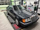 Mercedes-Benz 300 CE  - Mercedes-Benz 300 in Dortmund