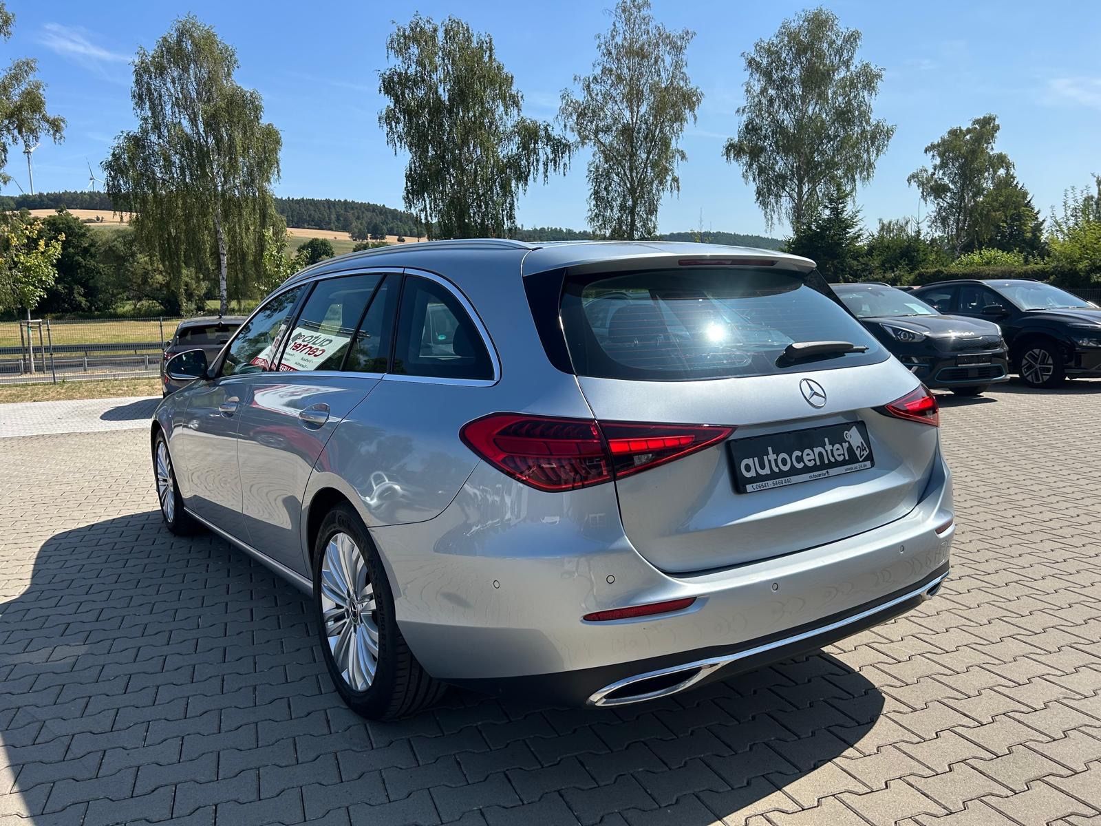 Fahrzeugabbildung Mercedes-Benz C 200 d Avantgarde°1.Hand°AHK°LED°Kamera°Navi°