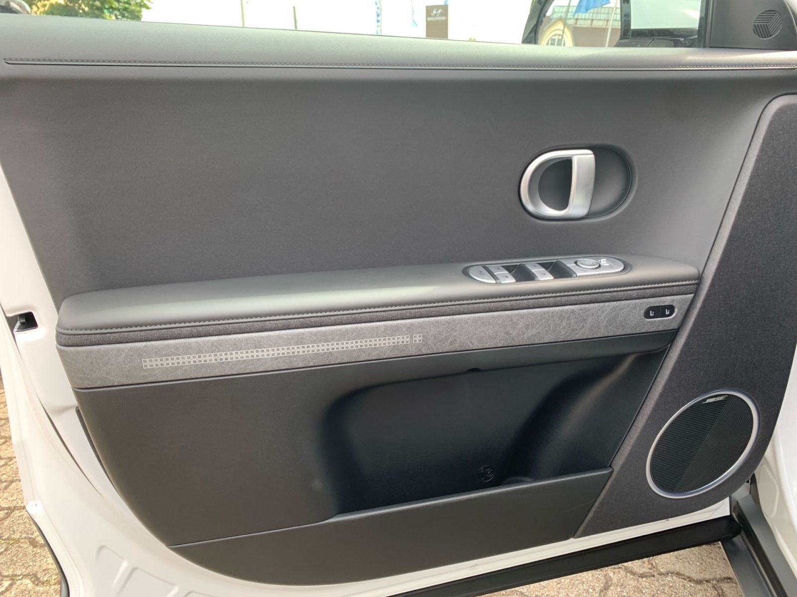 Fahrzeugabbildung Hyundai IONIQ 5 Project 72,6 kWh 45 4WD Solar