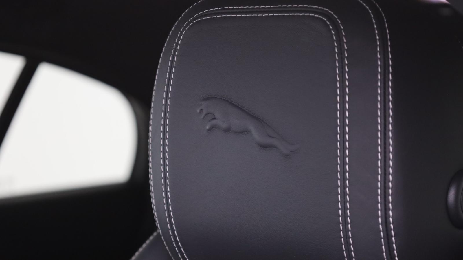 Jaguar I-Pace SE, миниатюра 26