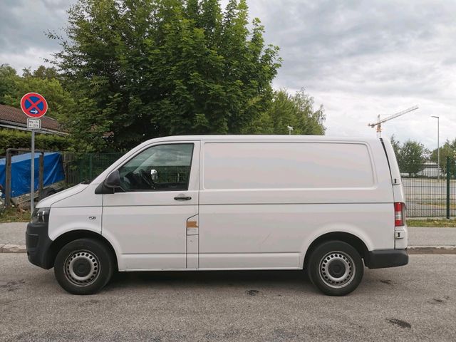 Volkswagen VW T5 Transporter